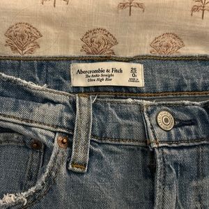 Abercrombie The Ankle Straight Ultra High Rise Jeans